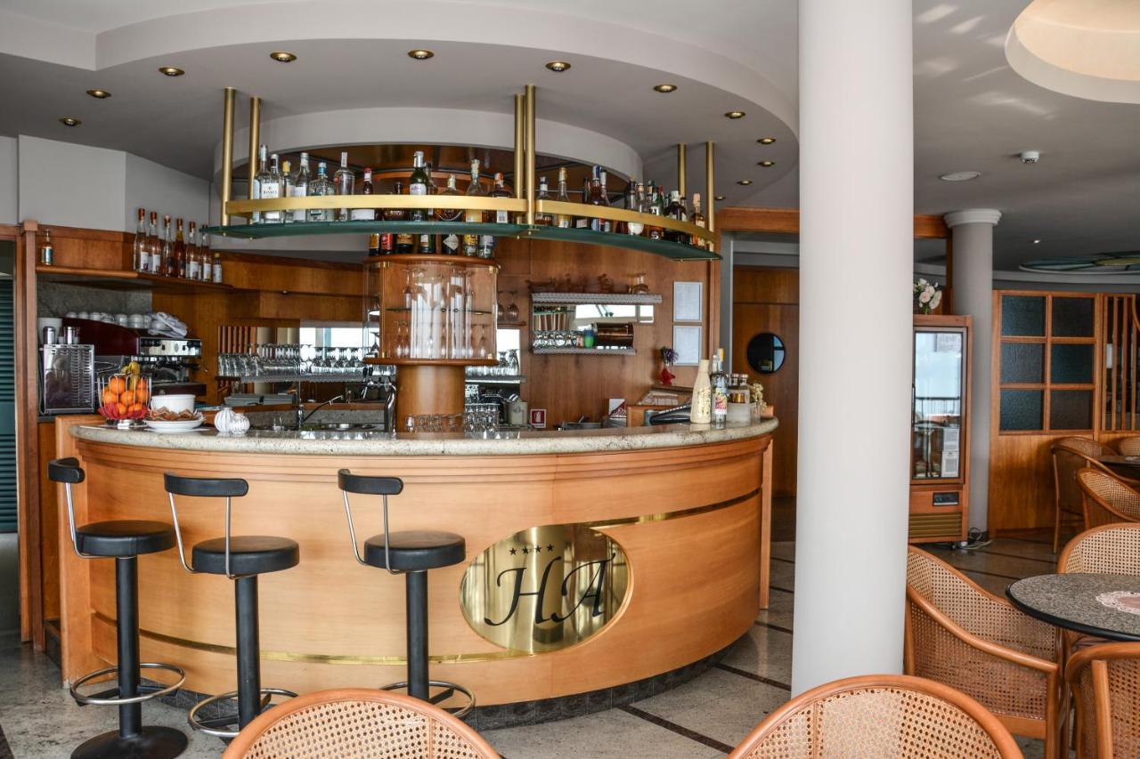 Hotel Astor Limone sul Garda Ngoại thất bức ảnh