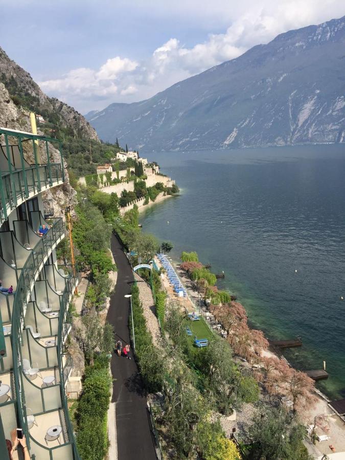 Hotel Astor Limone sul Garda Ngoại thất bức ảnh