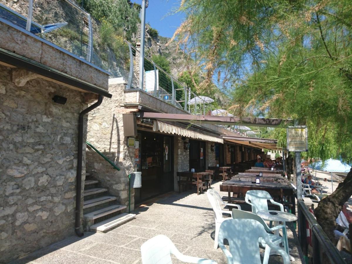 Hotel Astor Limone sul Garda Ngoại thất bức ảnh