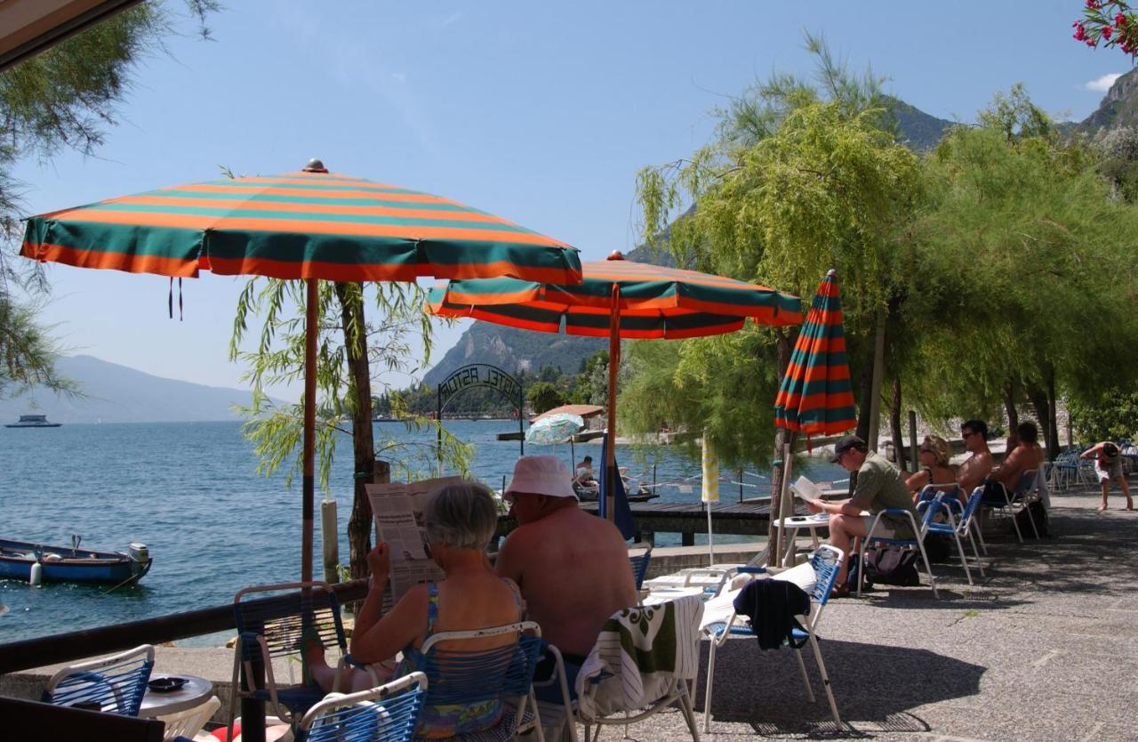 Hotel Astor Limone sul Garda Ngoại thất bức ảnh